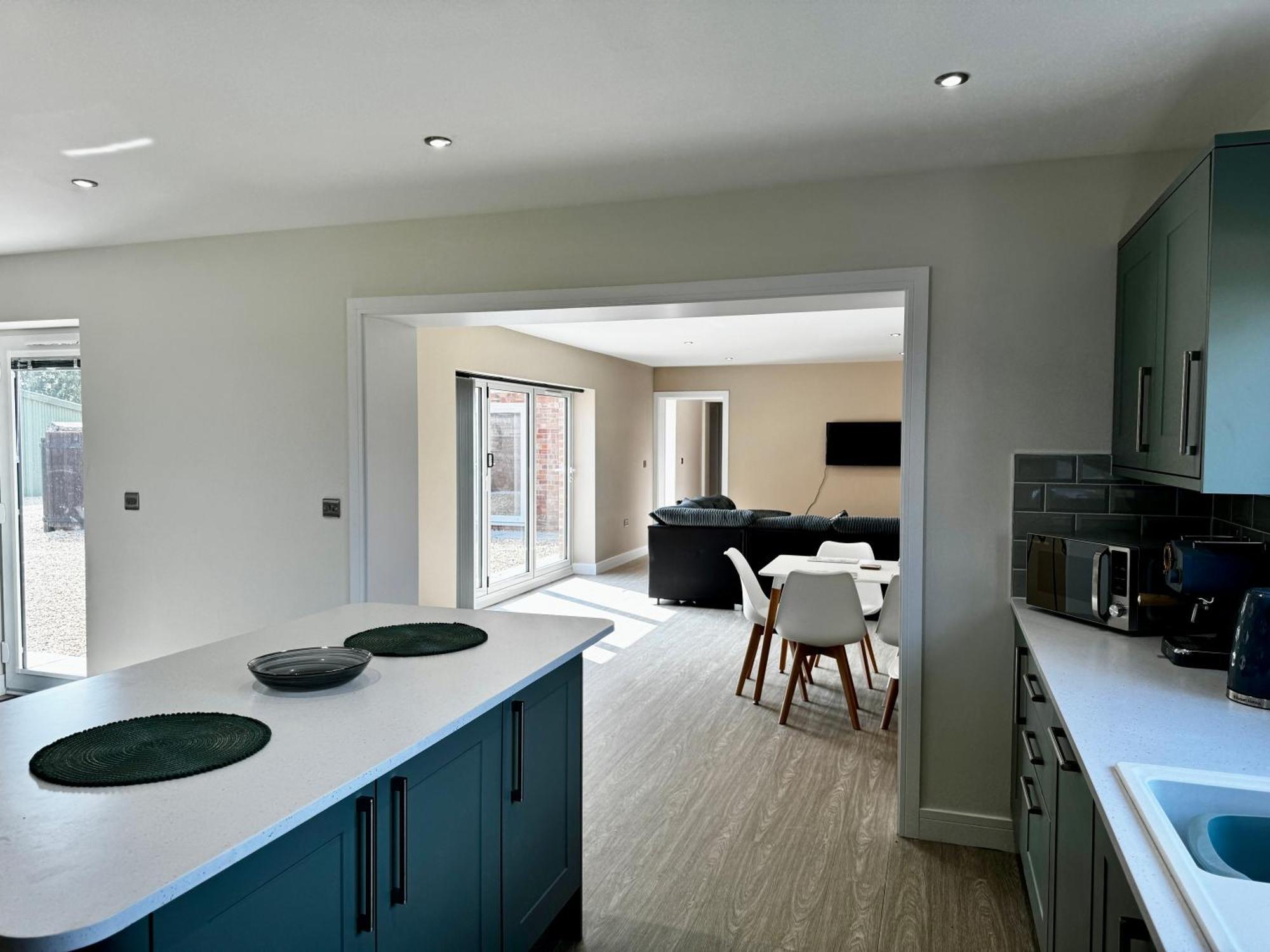 Luxury Isla Cottages, Bourne! Dog-Friendly, Countryside Views, Garden, Parking, 5Mins Pubs - Family Holiday Exterior photo