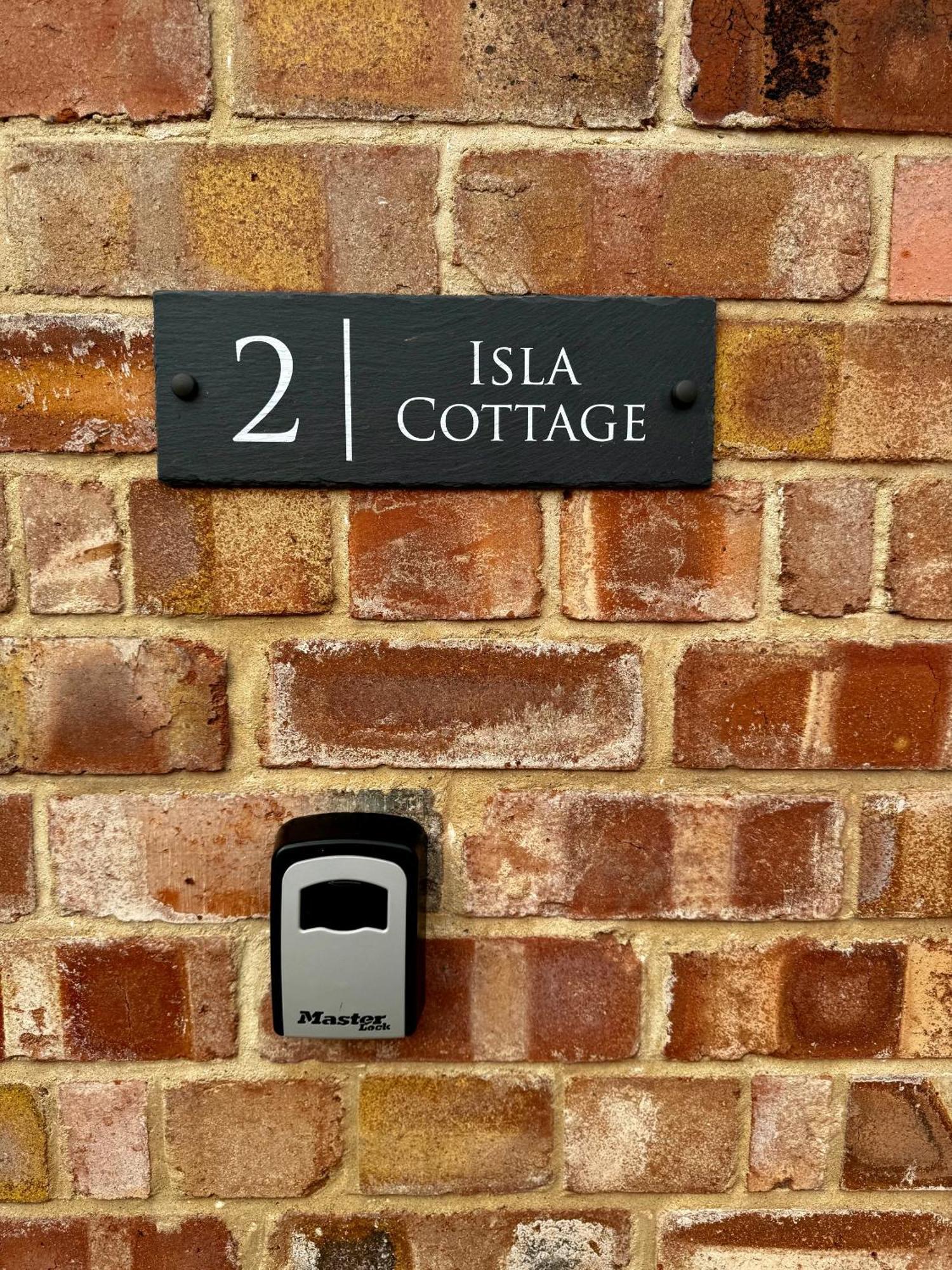 Luxury Isla Cottages, Bourne! Dog-Friendly, Countryside Views, Garden, Parking, 5Mins Pubs - Family Holiday Room photo