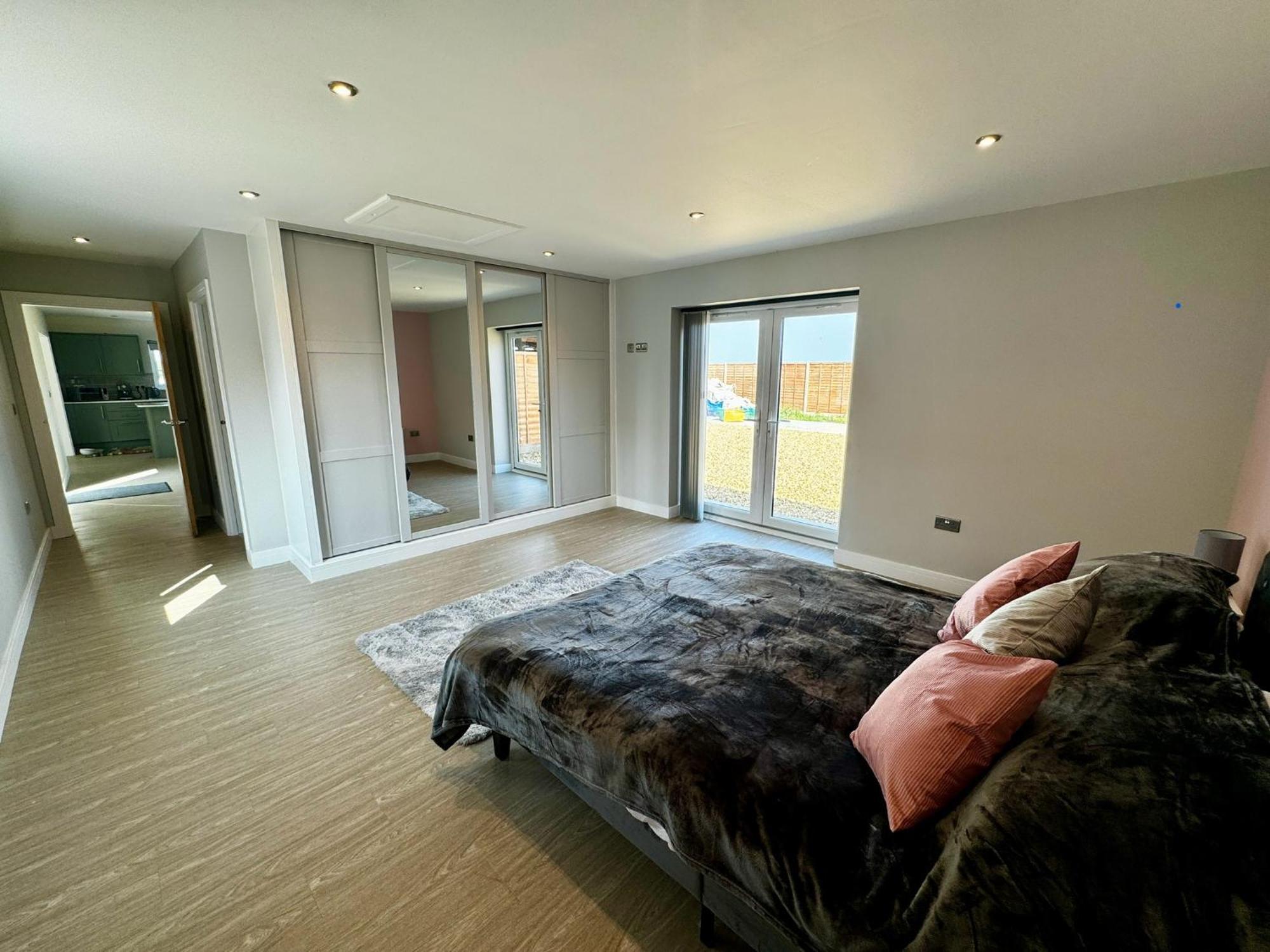 Luxury Isla Cottages, Bourne! Dog-Friendly, Countryside Views, Garden, Parking, 5Mins Pubs - Family Holiday Exterior photo